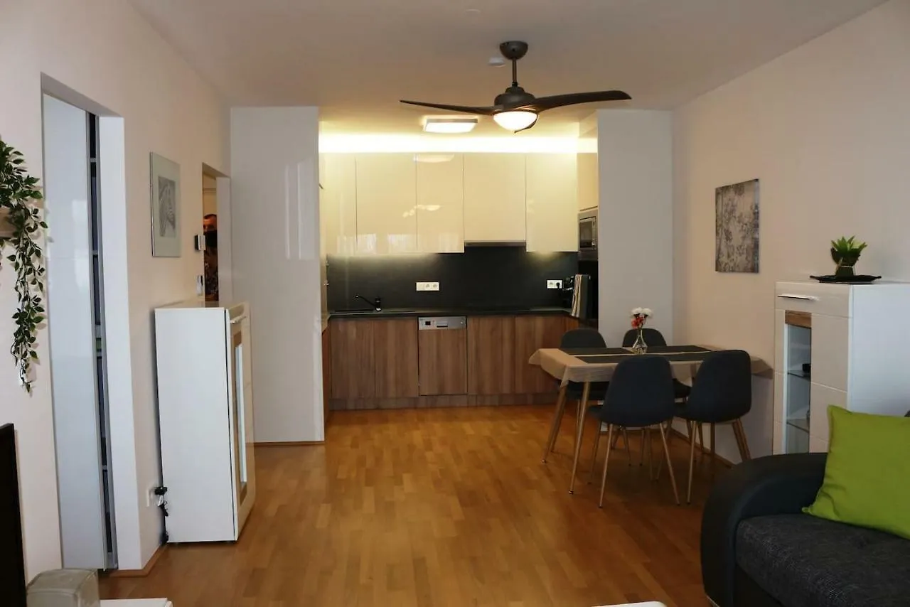Danubecityapartments Bécs 0*,
